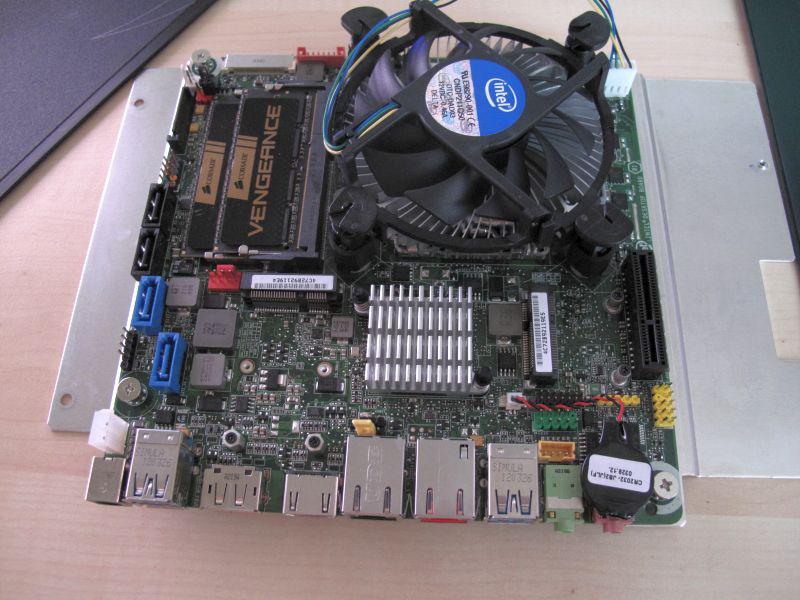 Featured image of post ESXi-Server